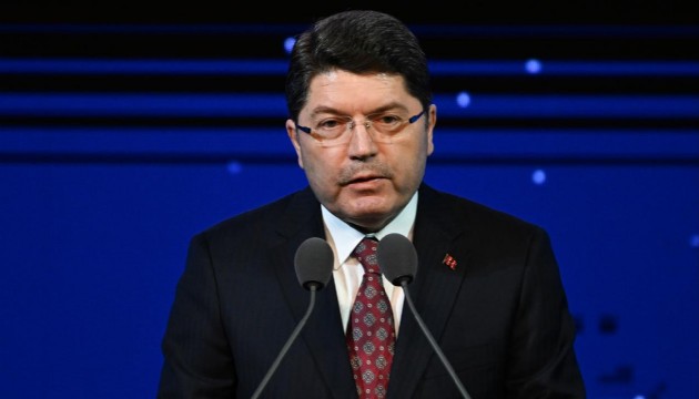 Adalet Bakanı Tunç'tan Özgür Özel'e tepki